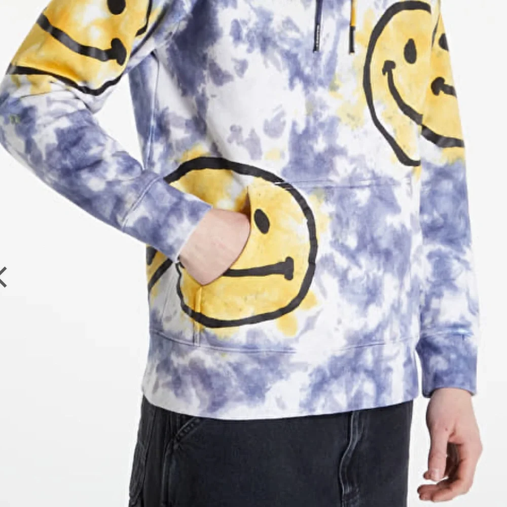 MARKET Smiley Sun Dye Blue white yellow Hoodie- size M - Picture 13 of 13